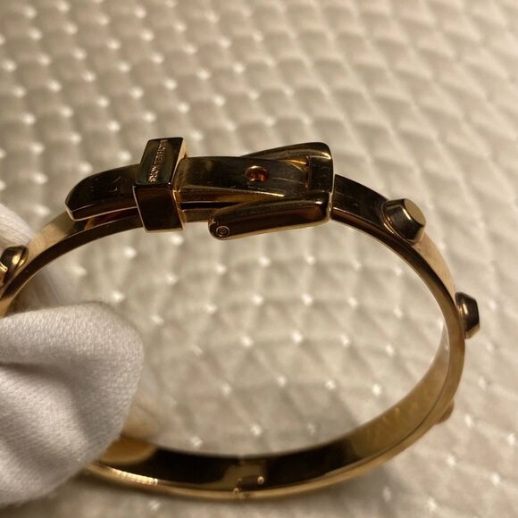 Michael Kors Gold-Tone Buckle Bangle Bracelet – Studded – 28.68g – 58mm - Picture 10 of 12